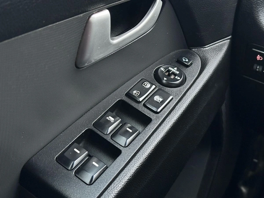 Kia Sportage, 2015г., передний привод, механика