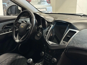 Chevrolet Cruze, 2012г, передний привод, механика