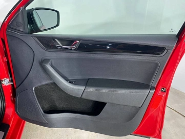 Skoda Rapid, 2018г, передний привод, робот