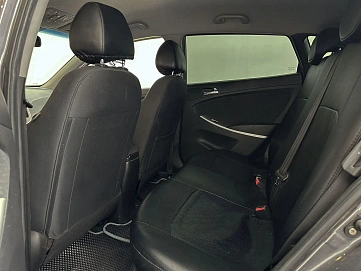 Hyundai Solaris, 2012г, передний привод, автомат