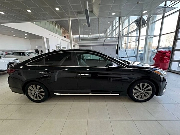 Hyundai Sonata, 2016г, передний привод, автомат
