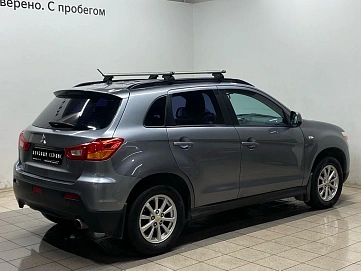 Mitsubishi ASX, 2012г, передний привод, вариатор