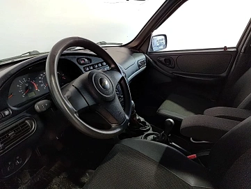 Chevrolet Niva, 2012г, полный привод, механика