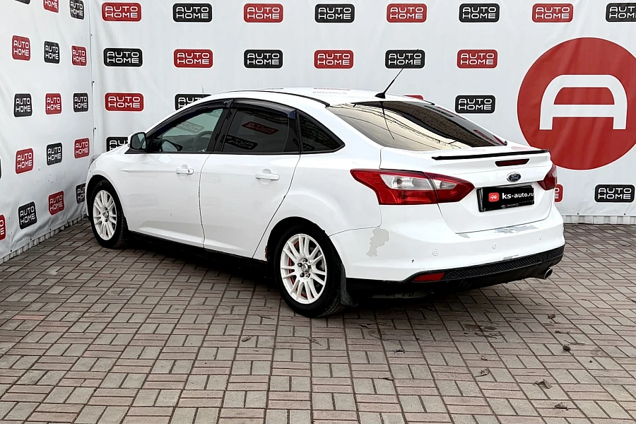 Ford Focus, 2012г., передний привод, робот