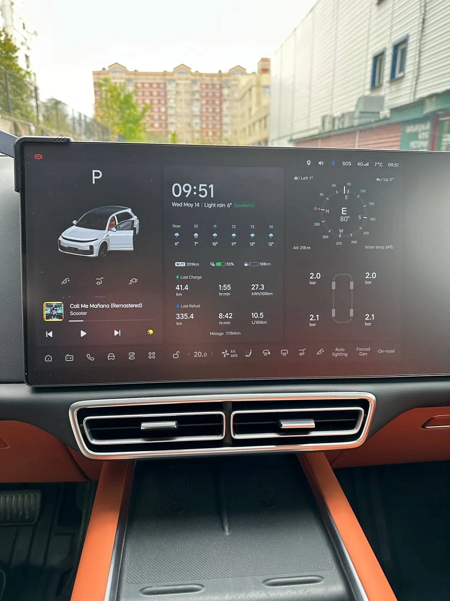 LiXiang L7, 2023г., полный привод, автомат