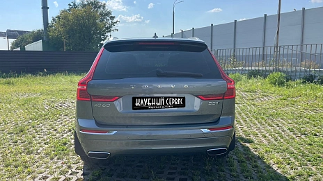 Volvo XC60, 2019г, полный привод, автомат