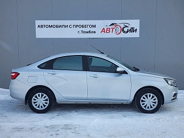 Lada (ВАЗ) Vesta, 2018г, передний привод, механика