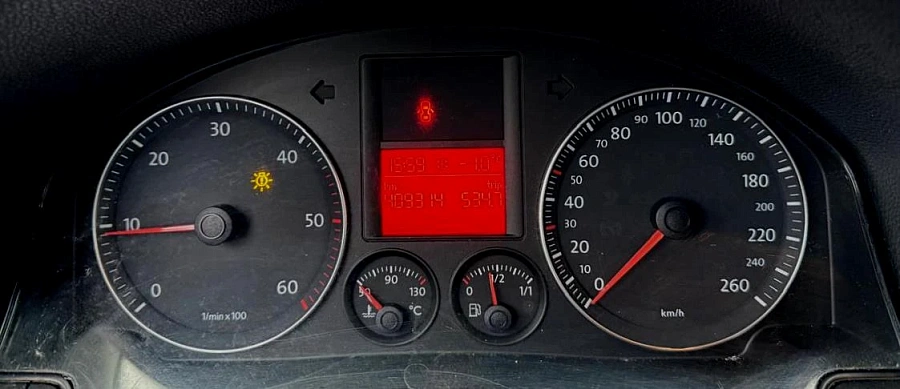 Volkswagen Jetta, 2008г., передний привод, робот