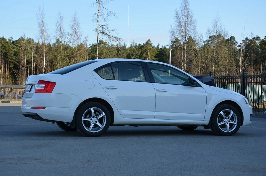 Skoda Octavia, 2016г., передний привод, робот