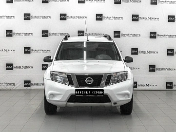 Nissan Terrano, 2014г, передний привод, автомат