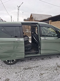 Honda Freed, 2020г, полный привод, вариатор