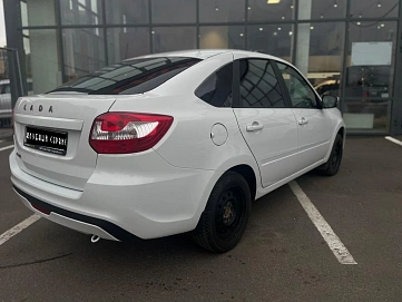 Lada (ВАЗ) Granta, 2023г, передний привод, механика