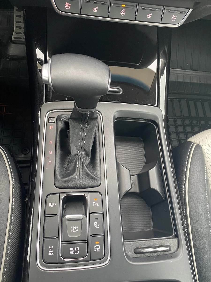 Kia Sorento, 2019г., полный привод, автомат