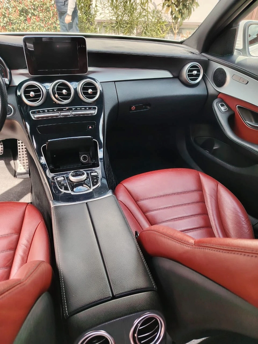 Mercedes-Benz C-Класс, 2014г., задний привод, автомат