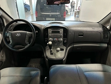 Hyundai Grand Starex, 2015г, полный привод, автомат