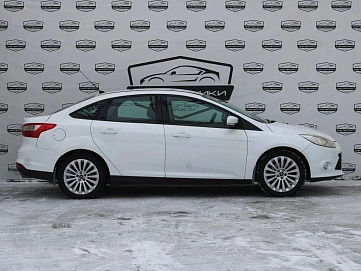 Ford Focus, 2012г, передний привод, механика