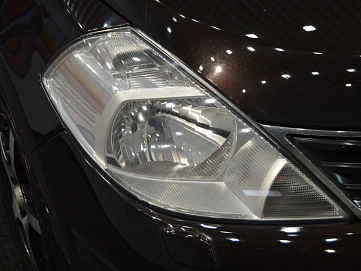 Nissan Tiida, 2013г, передний привод, автомат