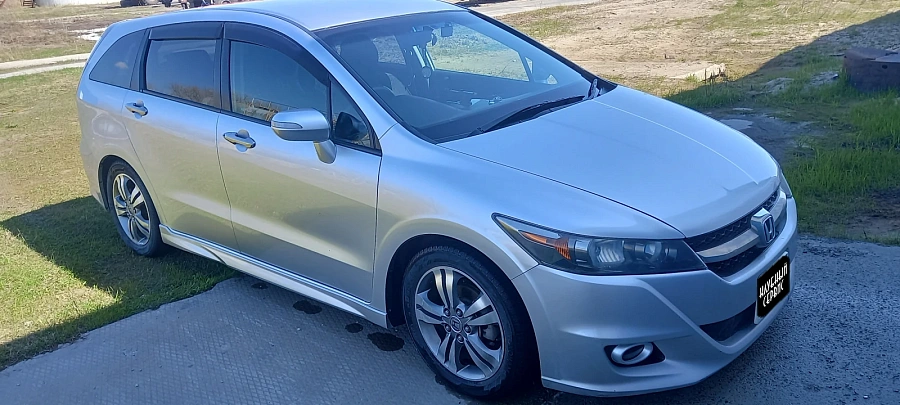 Honda Stream, 2009г., передний привод, автомат