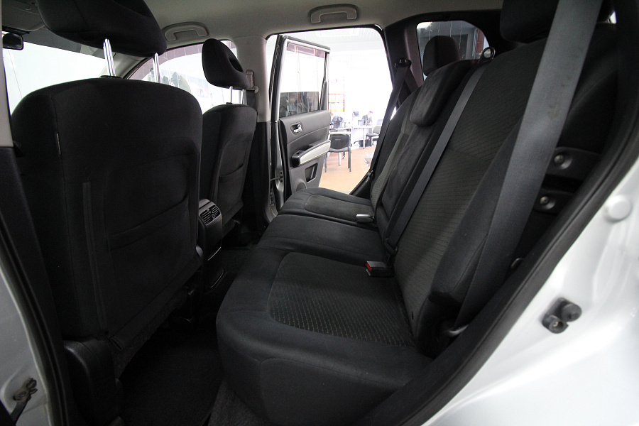 Nissan X-Trail, 2012г., полный привод, вариатор