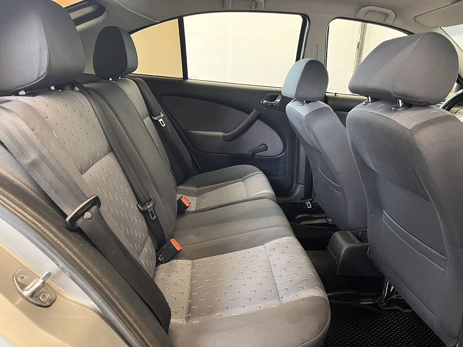 Skoda Octavia, 2008г., передний привод, механика