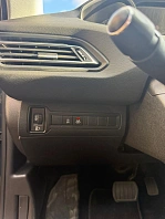 Peugeot 308, 2019г, передний привод, автомат