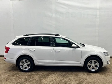 Skoda Octavia, 2017г, передний привод, автомат