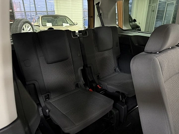 Volkswagen Caddy, 2025г, передний привод, робот