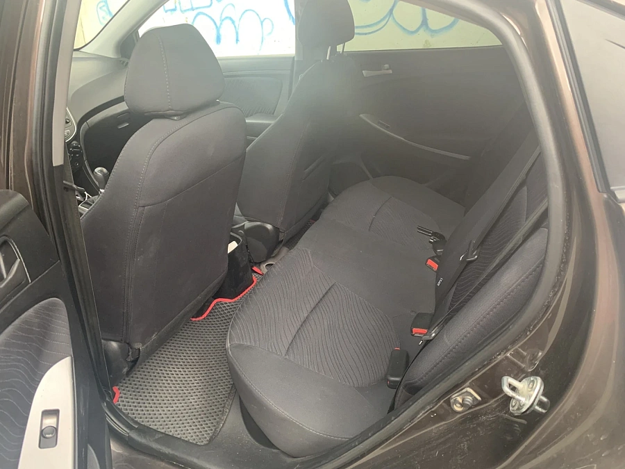 Hyundai Solaris, 2016г., передний привод, механика