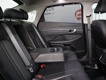 Hyundai Sonata, 2019г, передний привод, автомат