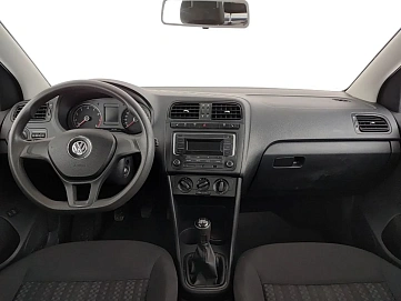 Volkswagen Polo, 2018г, передний привод, механика