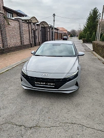 Hyundai Elantra, 2021г, передний привод, автомат