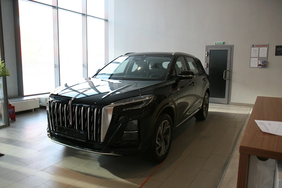 Hongqi HS3, 2025г., передний привод, робот