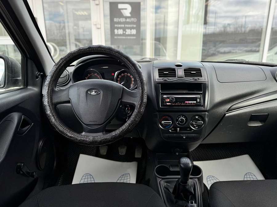 Lada (ВАЗ) Granta, 2021г., передний привод, механика