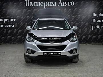 Hyundai ix35, 2011г, передний привод, автомат