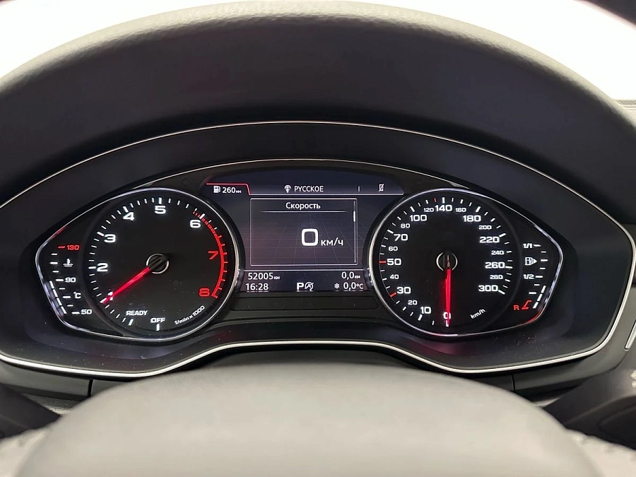 Audi A4, 2019г., передний привод, автомат