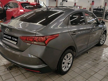 Hyundai Solaris, 2021г, передний привод, автомат