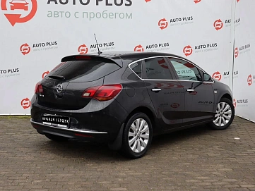 Opel Astra, 2012г, передний привод, автомат
