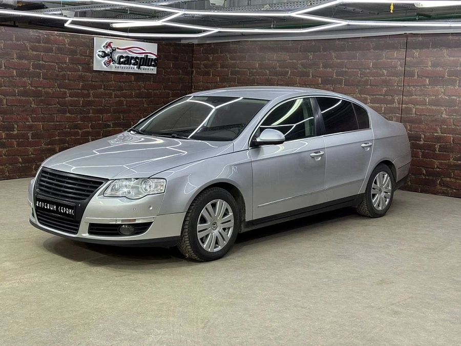 Volkswagen Passat, 2009г., передний привод, робот