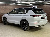 Mitsubishi Outlander, 2023г., полный привод, вариатор