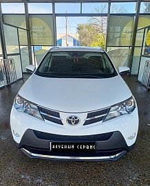 Toyota RAV4, 2013г, полный привод, вариатор