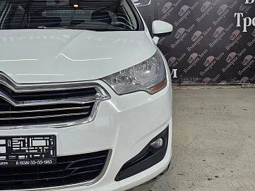 Citroen C4, 2013г, передний привод, автомат