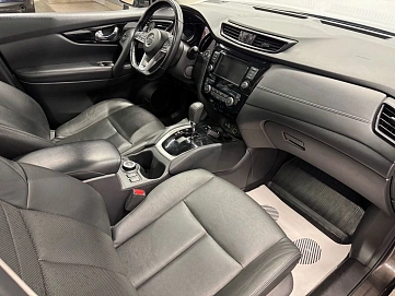 Nissan Qashqai, 2022г, передний привод, вариатор