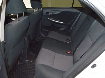 Toyota Corolla, 2012г, передний привод, механика