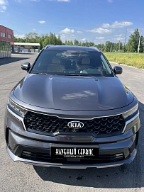 Kia Sorento, 2020г, передний привод, робот