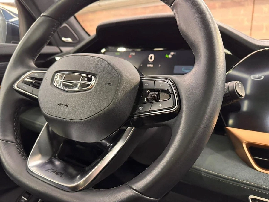 Geely Monjaro, 2023г., полный привод, автомат