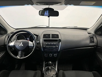 Mitsubishi ASX, 2012г, передний привод, вариатор