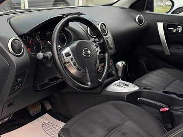 Nissan Qashqai, 2013г, передний привод, вариатор