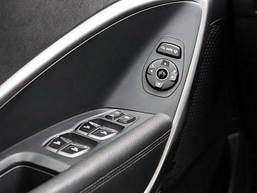 Hyundai Santa Fe, 2018г, полный привод, автомат