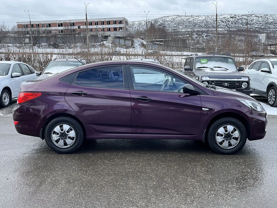 Hyundai Solaris, 2011г., передний привод, механика