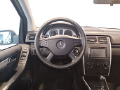 Mercedes-Benz , 2011г., передний привод, автомат